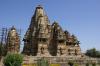 Khajuraho is wereldberoemd  vanwege de ongeveer 80 schitterende temples